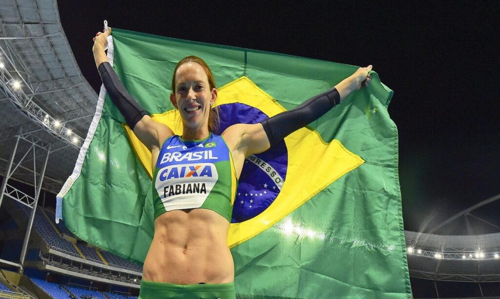 Salto com vara tem Clínica e Copa